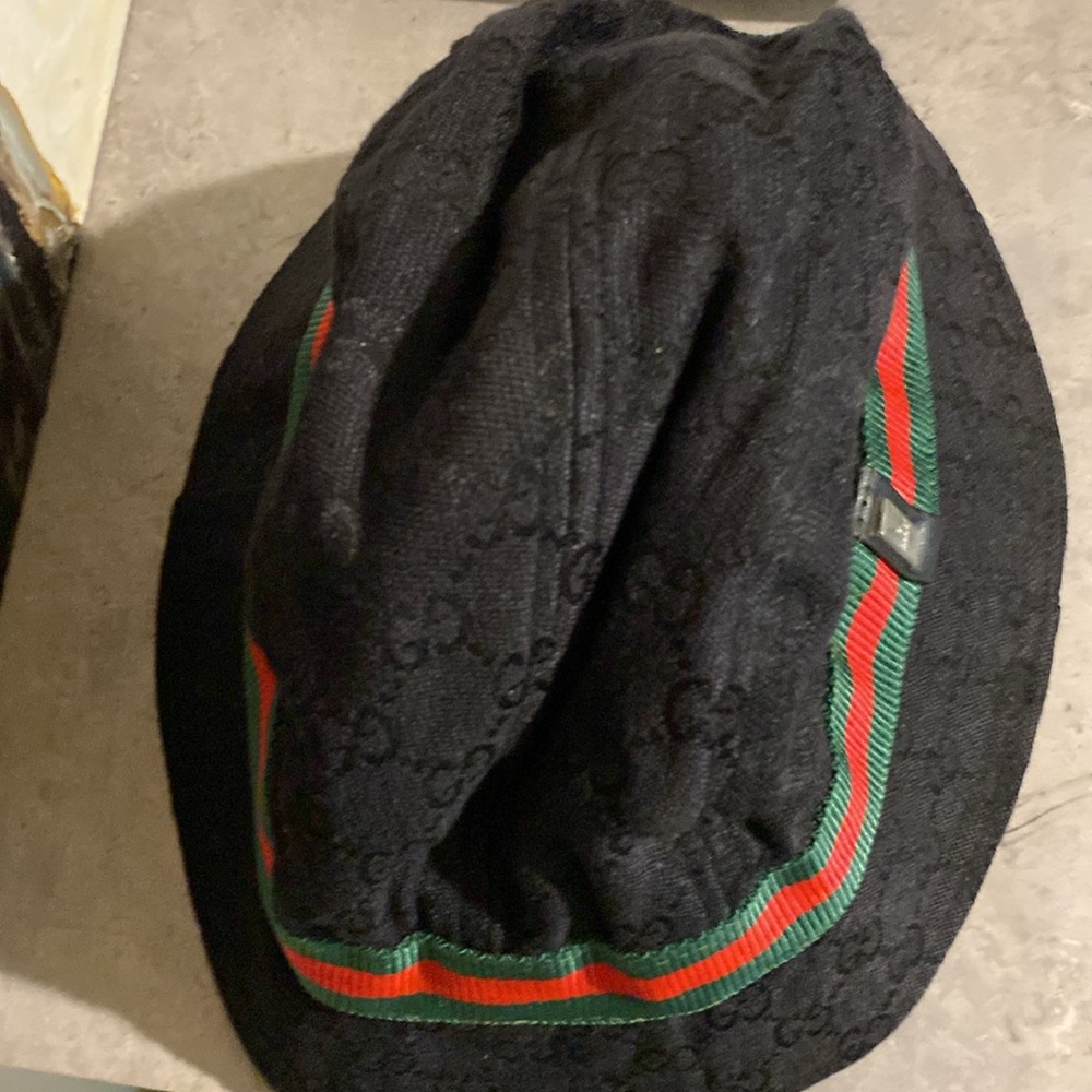 Vintage Gucci Bucket Hat - Picture 5 of 8